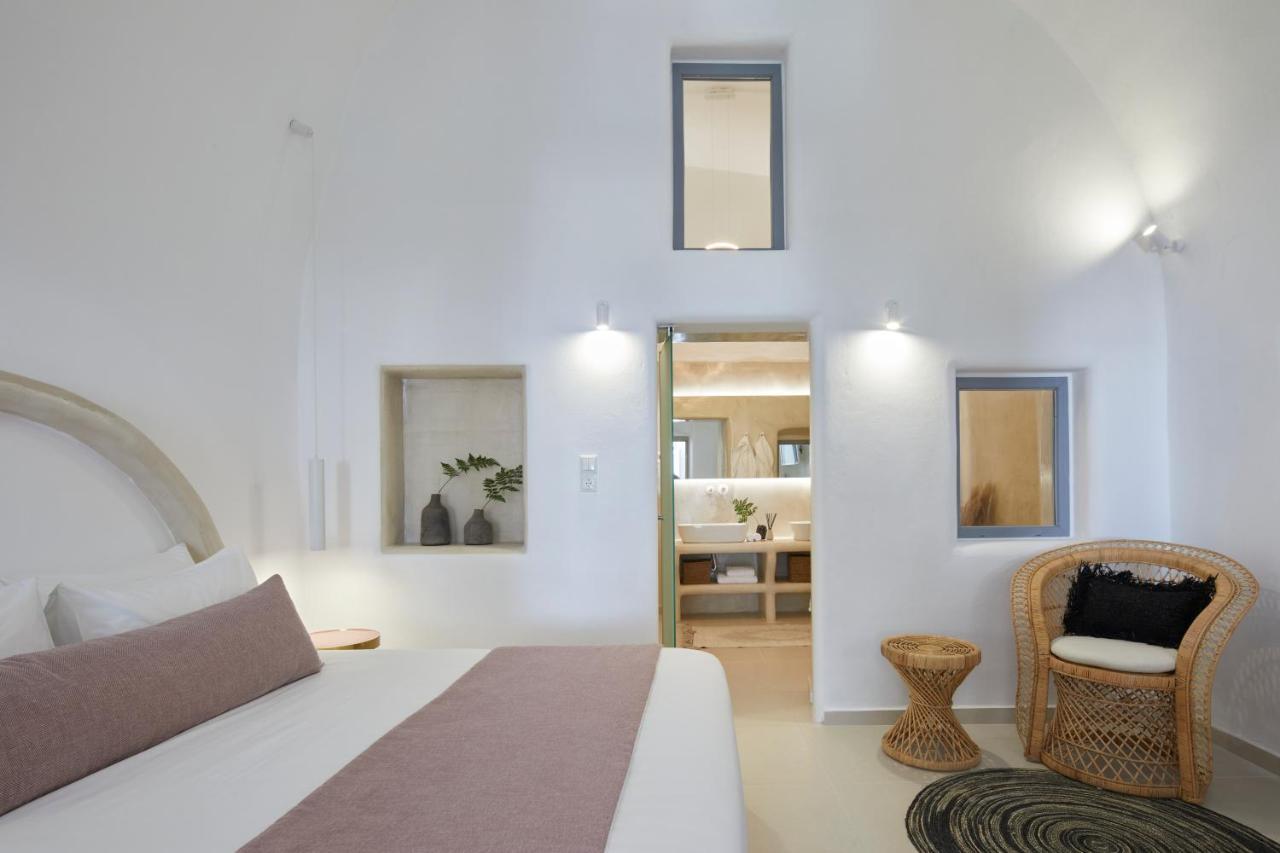 You & Me Suites Fira  Extérieur photo