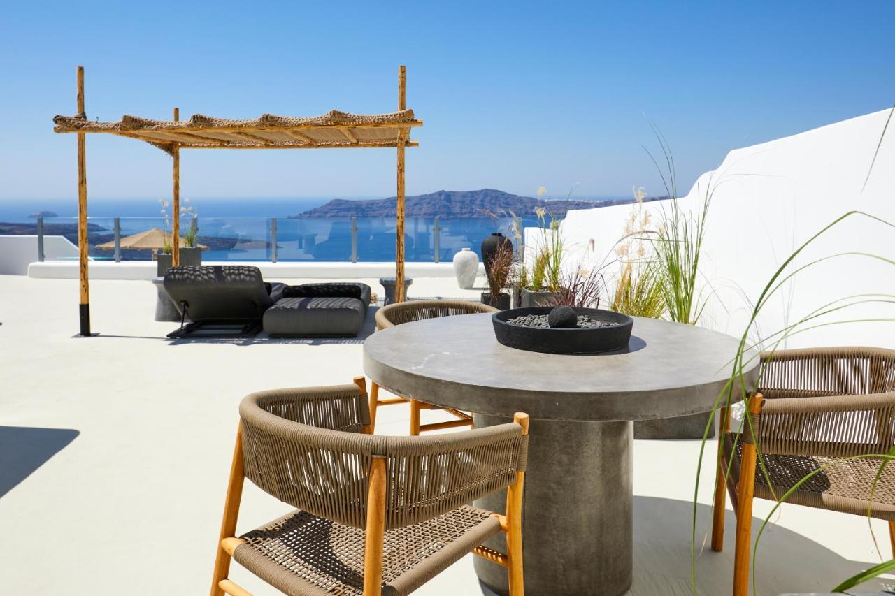 You & Me Suites Fira  Extérieur photo